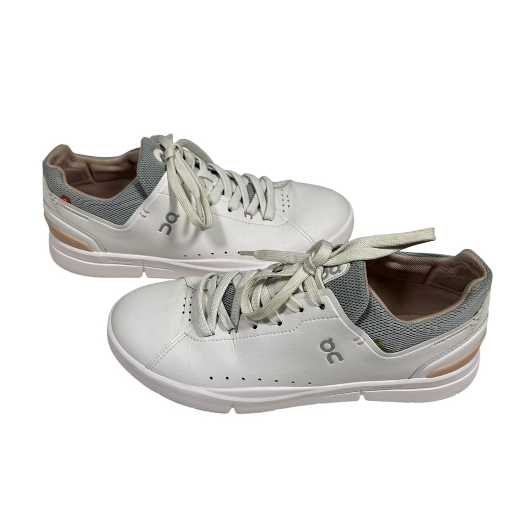On Cloud The Roger White Leather Sneakers Women 9.5 CloudTec Tennis Casual Swiss